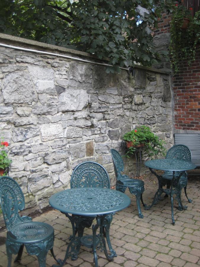 Auberge Bonsecours Montreal Ngoại thất bức ảnh
